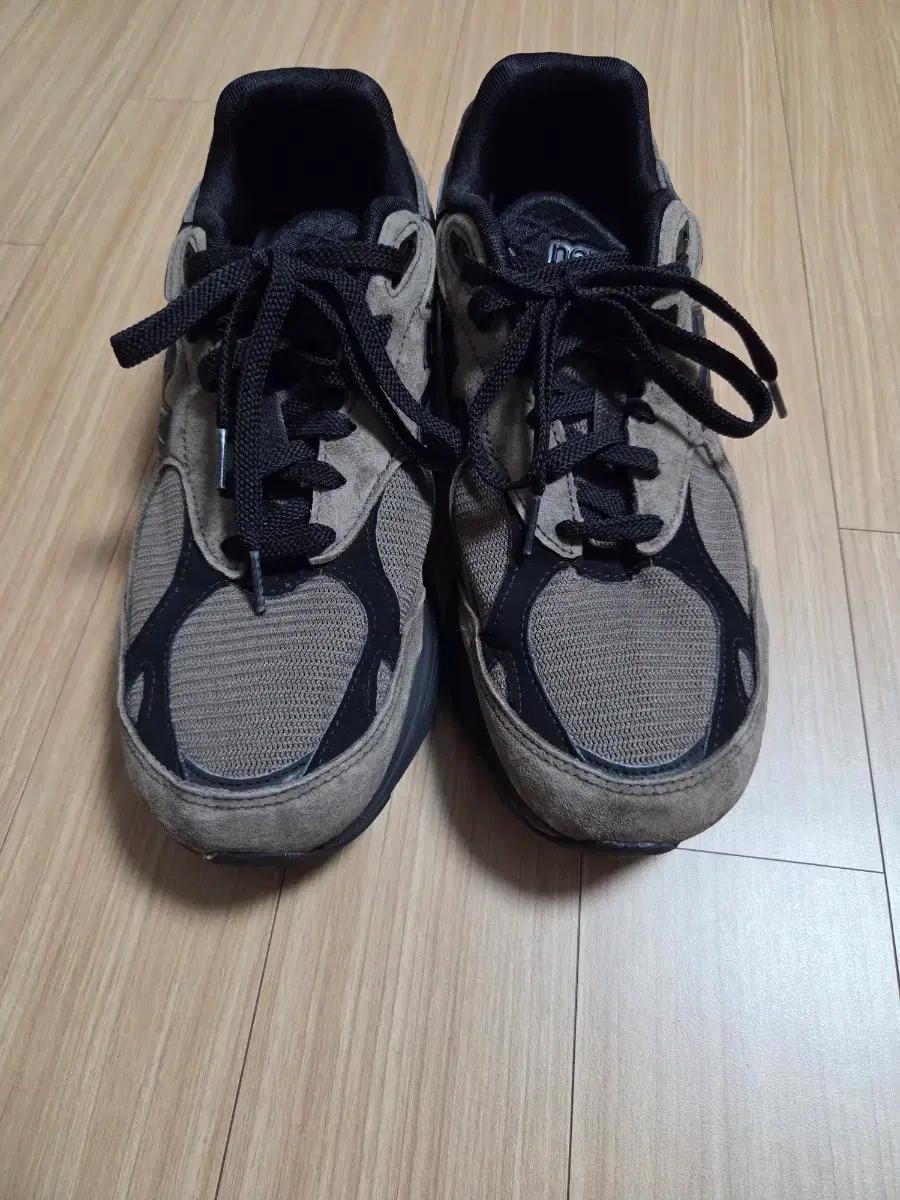 뉴발란스 자운드 990v3 브라운 블랙