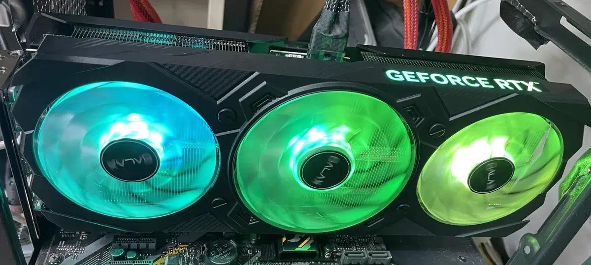 갤럭시 RTX 4070 SUPER EX Gamer BLACK