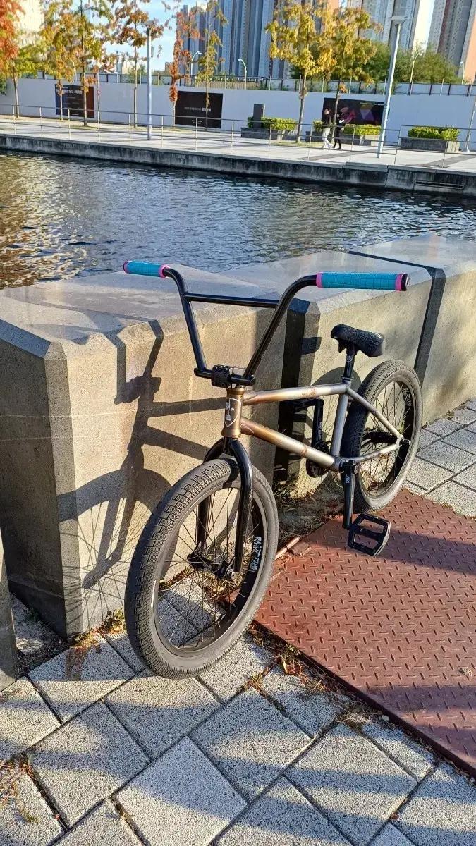 subrosa bmx