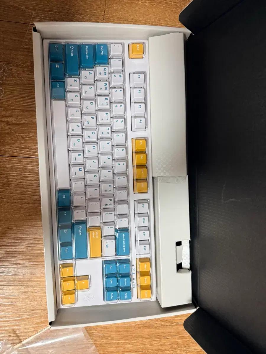 레오폴드 750rbt(청축)