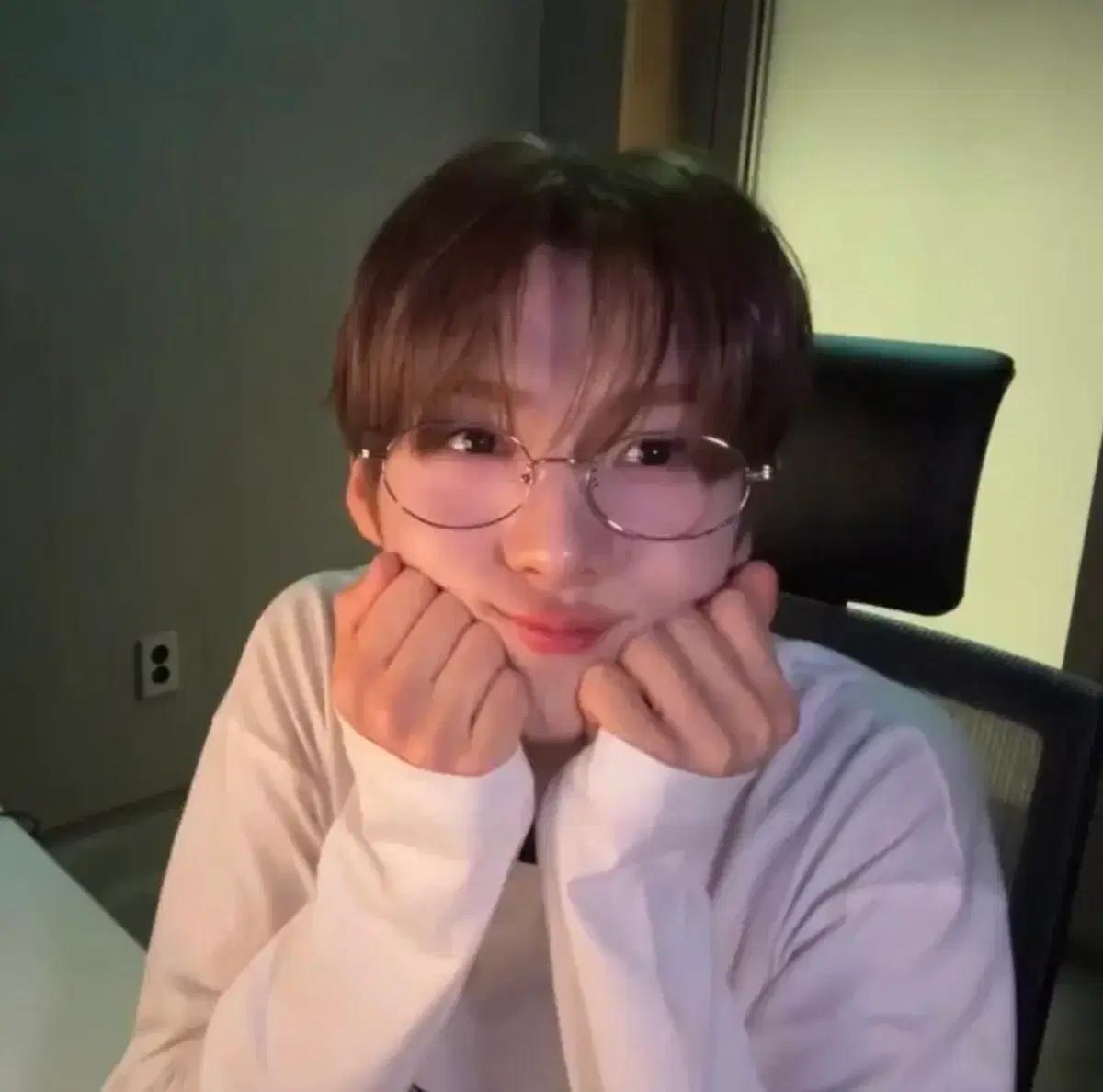 구매))) 투어스 영재 인형 빵재 구해요