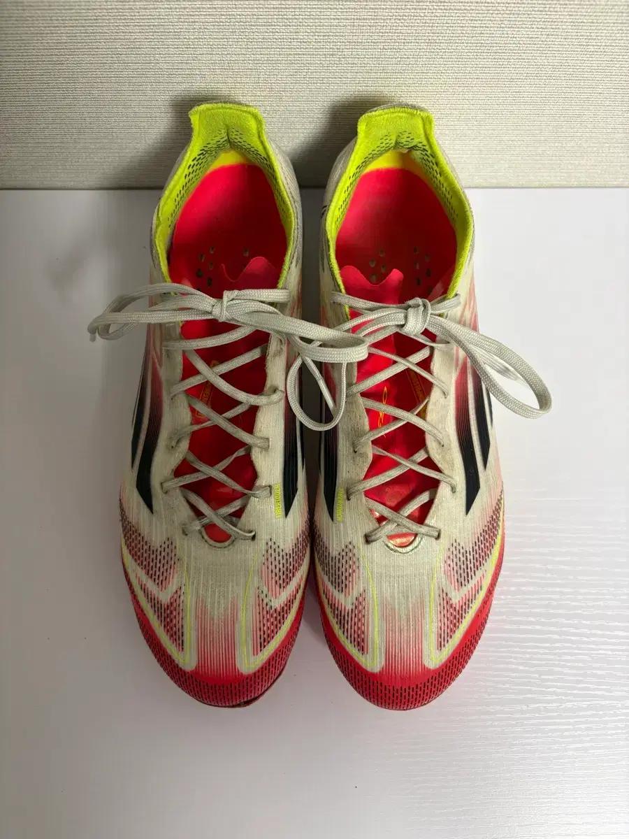 아디다스 f50 축구화