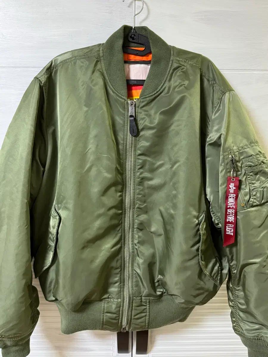 알파인더스트리 ALPHA INDUSTRIES MA-1 봄버 자켓 세이지