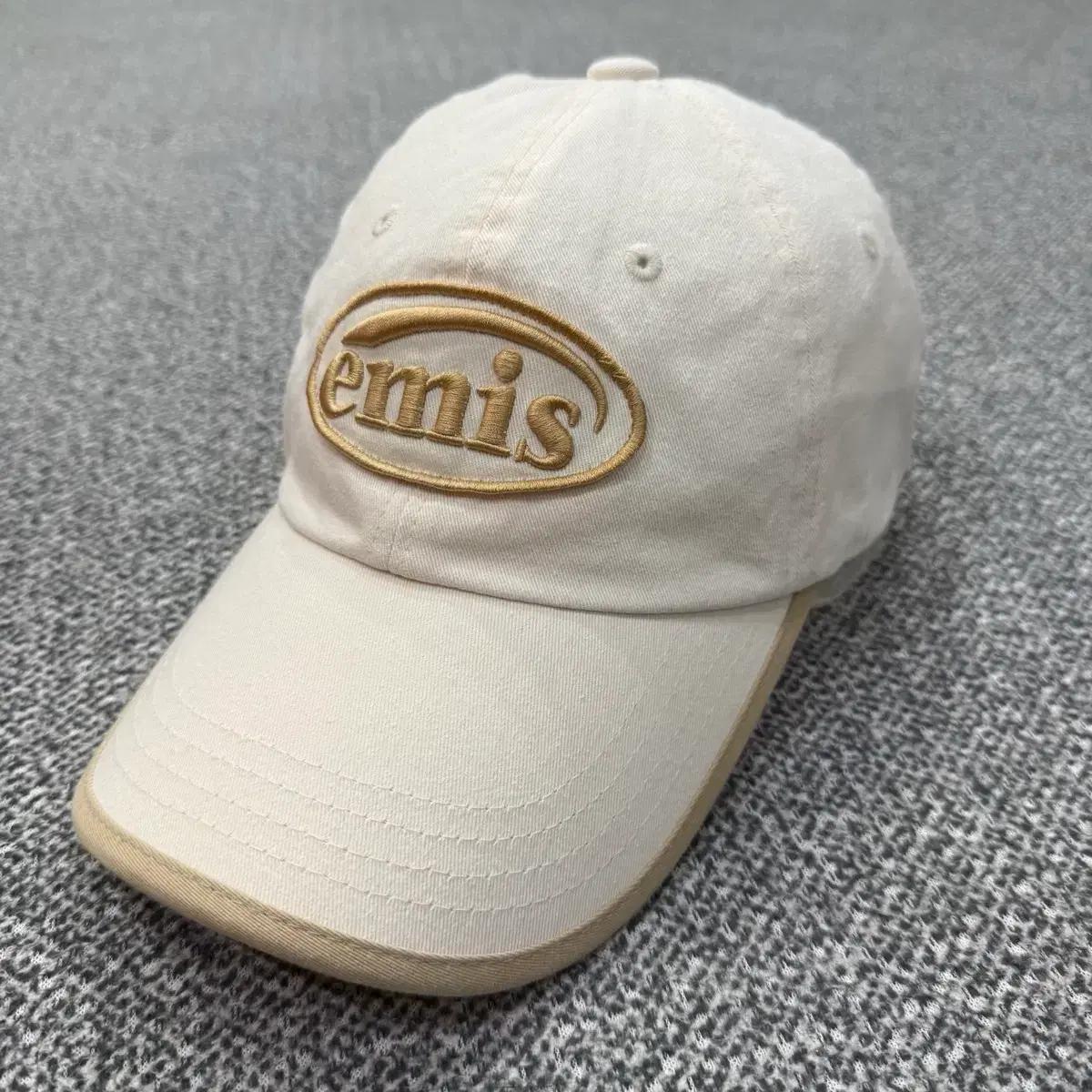 F 이미스 emis 베이지 트리밍 볼캡 모자