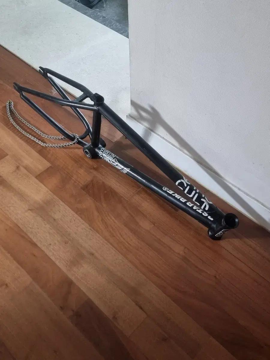 컬트bmx Dakota Roche 시그니쳐 프레임