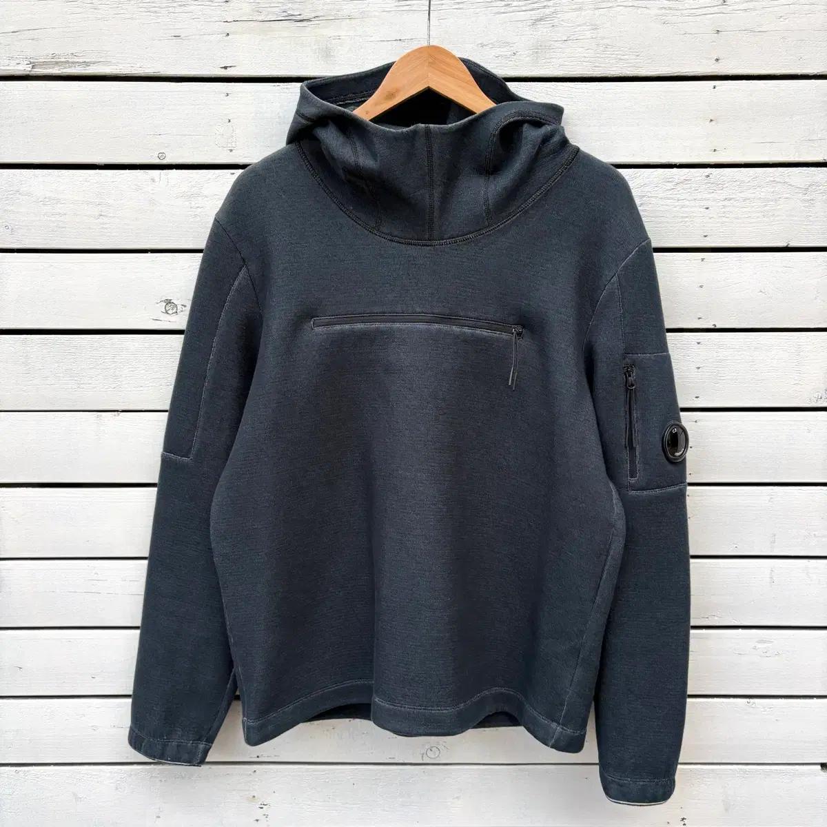 C.P Company CP컴퍼니 후드티