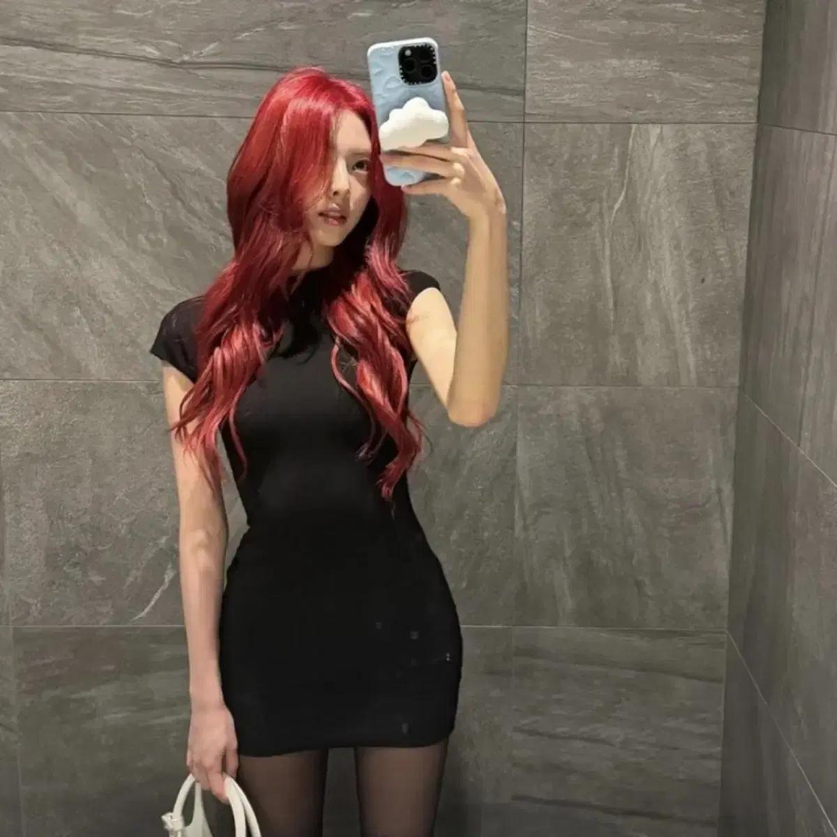 ZARA 스트레치 니트 미니 원피스 있지 유나 공항룩 자라 원피스
