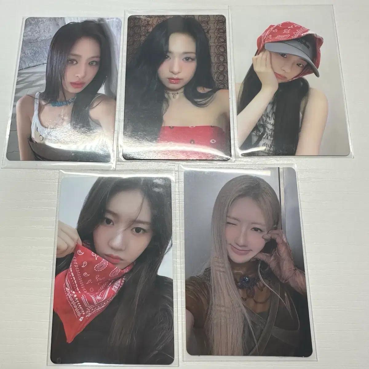 하자포카)베이비몬스터 루카 아현 라미 로라 포카 drip 1st 미니앨범