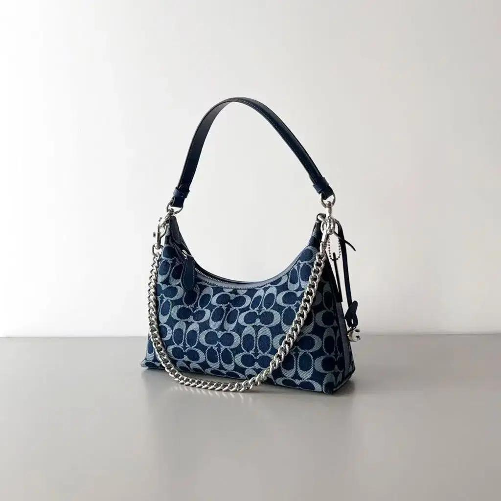 코치 데님 샴브레이 호보백