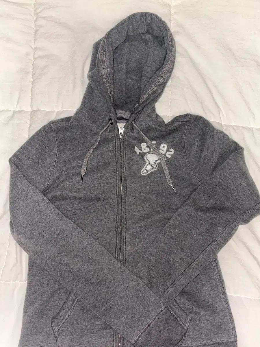 Abercrombie & Fitch 아베크롬비 후드집업