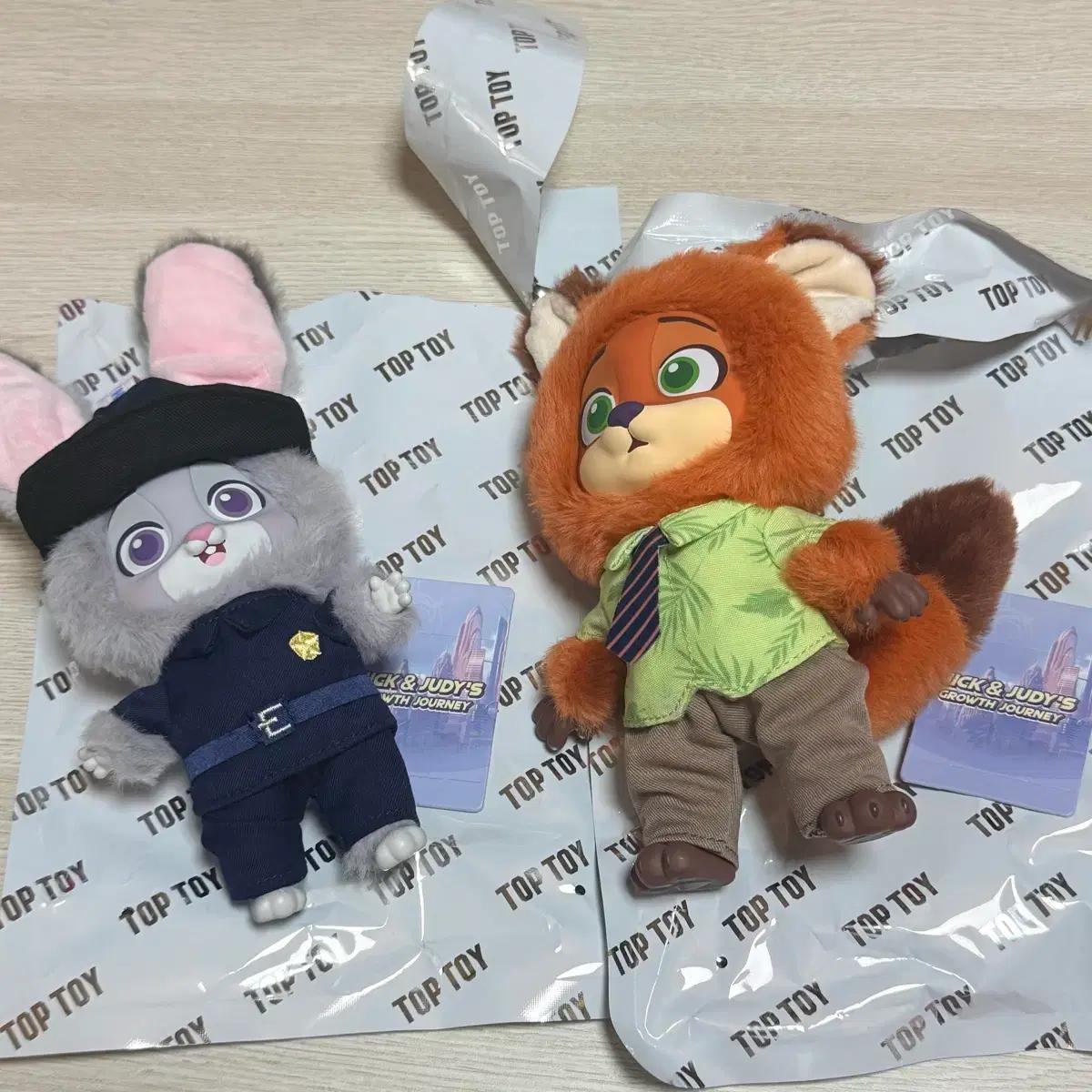 주토피아 닉 주디 인형 세트 TOP TOY 탑토이 키링 판매합니다