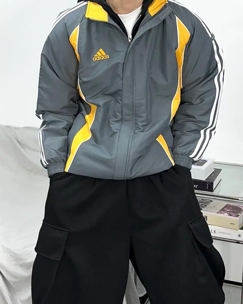 아디다스 00s 올드스쿨 그레이 점퍼 80