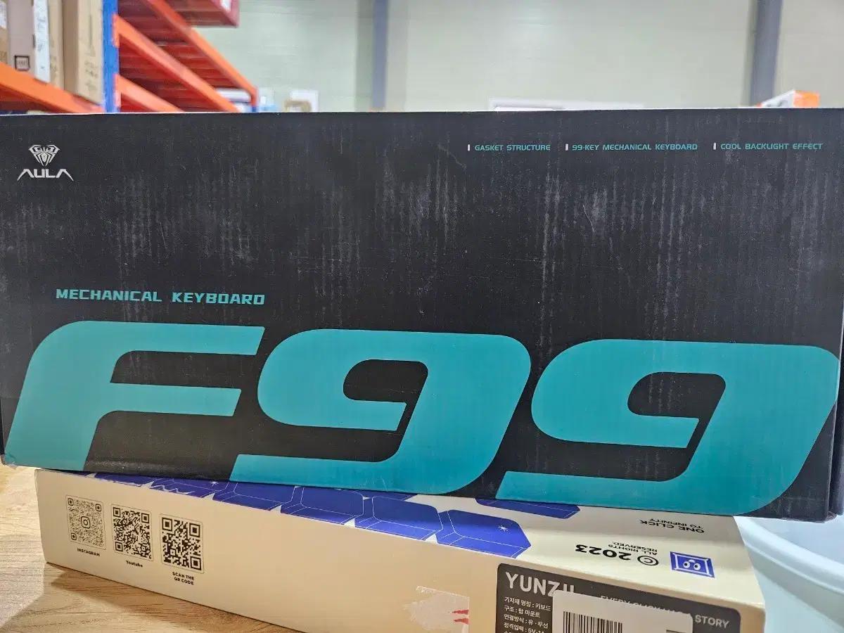 AULA F99 기계식 키보드 황축