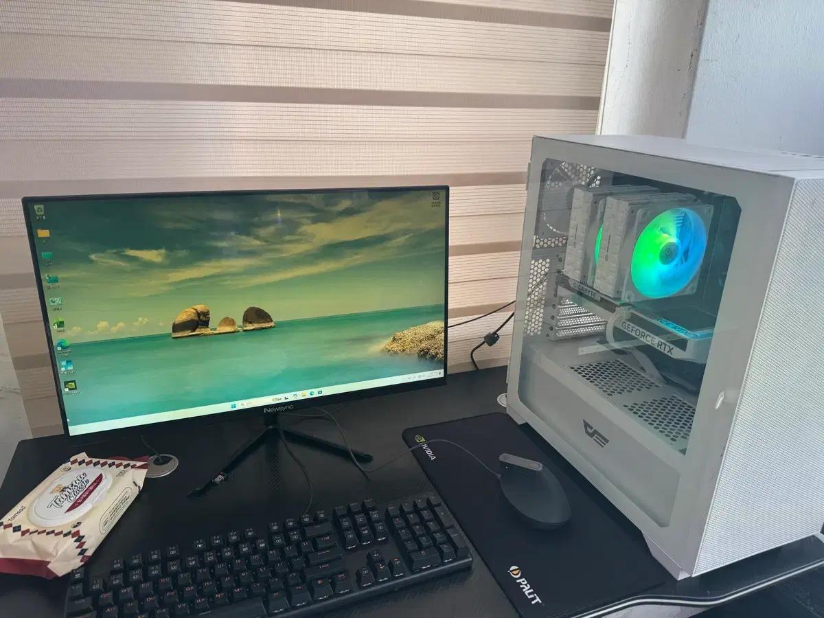 [안산]i7-14700F+RTX 4060+16gb 화이트 본체 팔아유