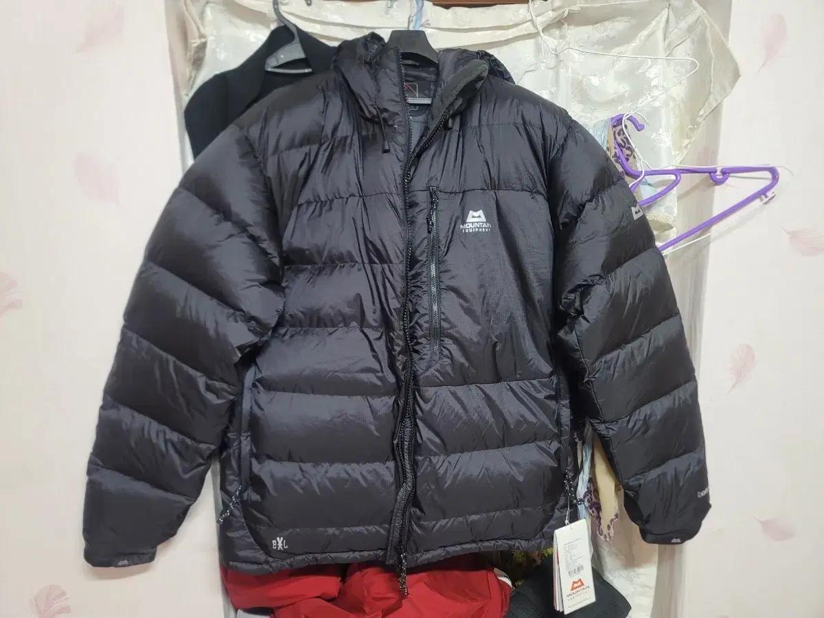 마운틴이큅먼트 히말라야 대장패딩 0xl (110) 블랙 새제품 판매