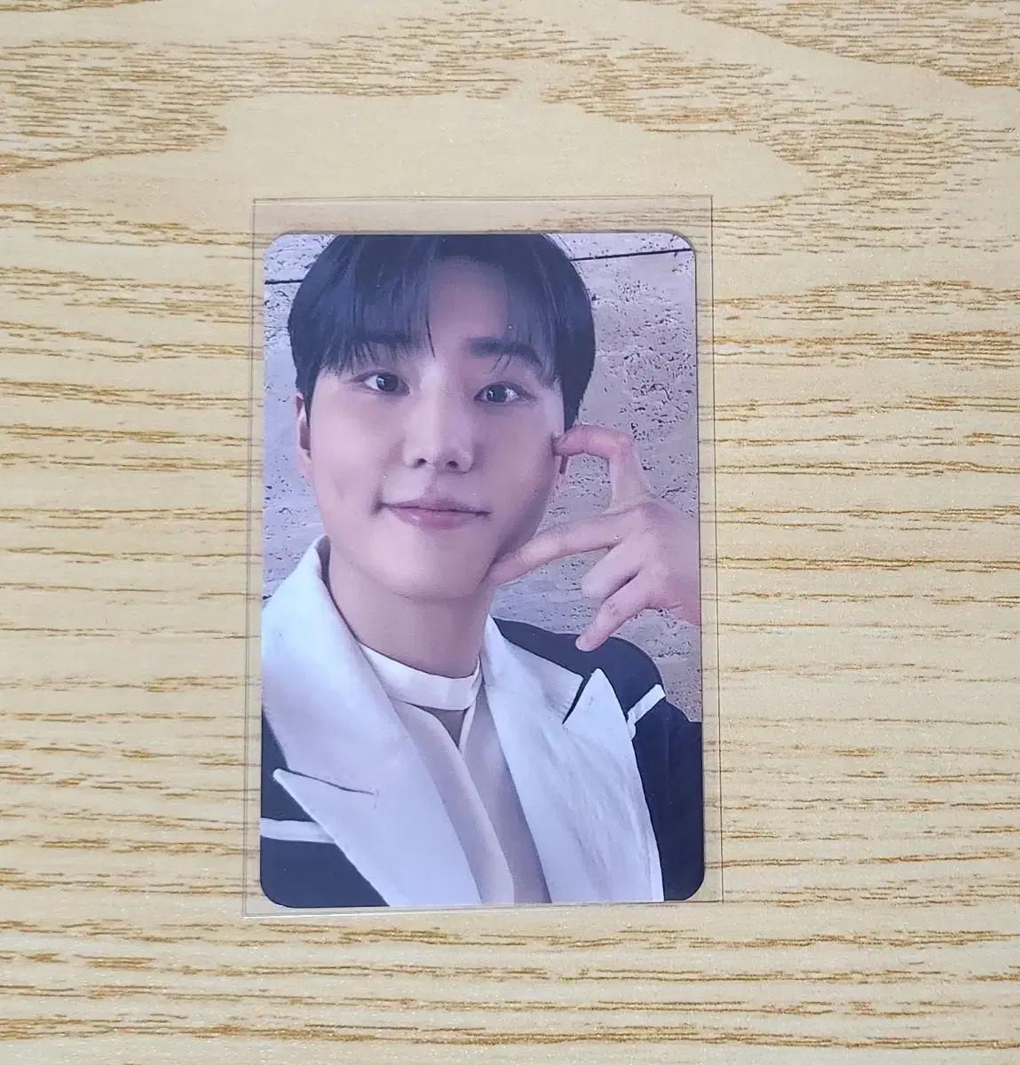 데이식스 아크릴포카 영케이