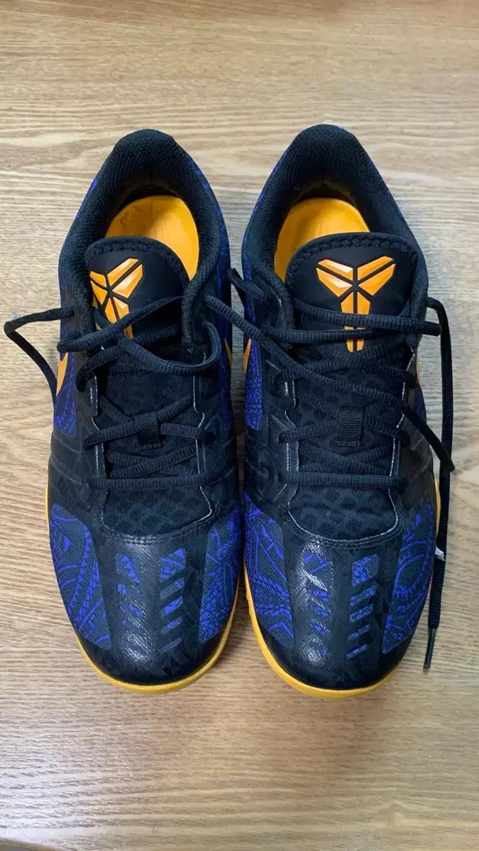 나이키 코비 멘탈리티 (Nike Kobe Mentality)