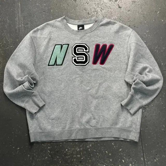 110 나이키 NSW 맨투맨