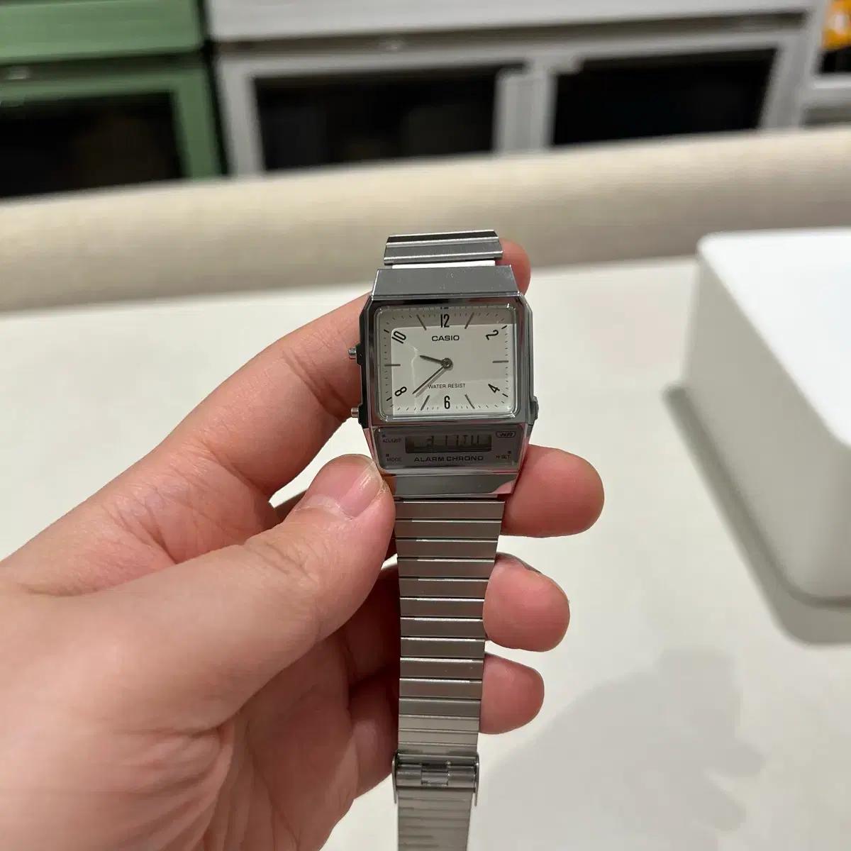 카시오 AQ800E