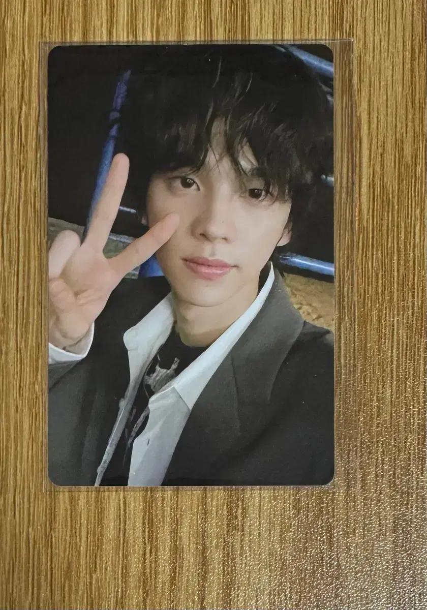 투어스 신유 미국 미공포 타겟 특전 포카