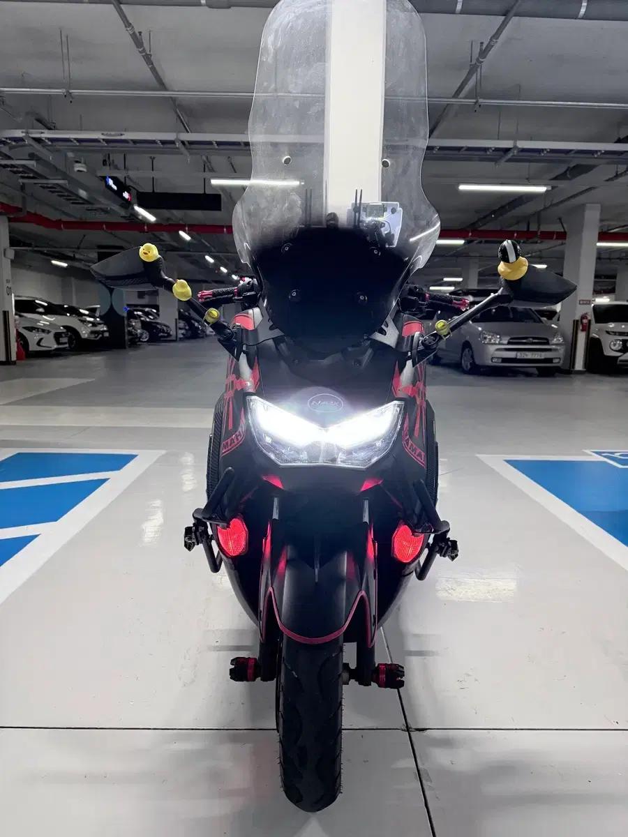 야마하 NMAX 22년식 스쿠터