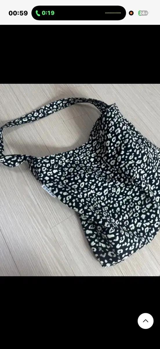 이미스 22Y LEOPARD CORDUROY ECO BAG-BLACK
