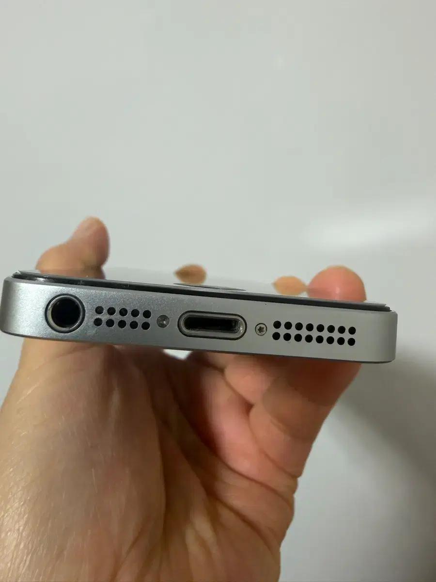 A30. 아이폰se1 32GB