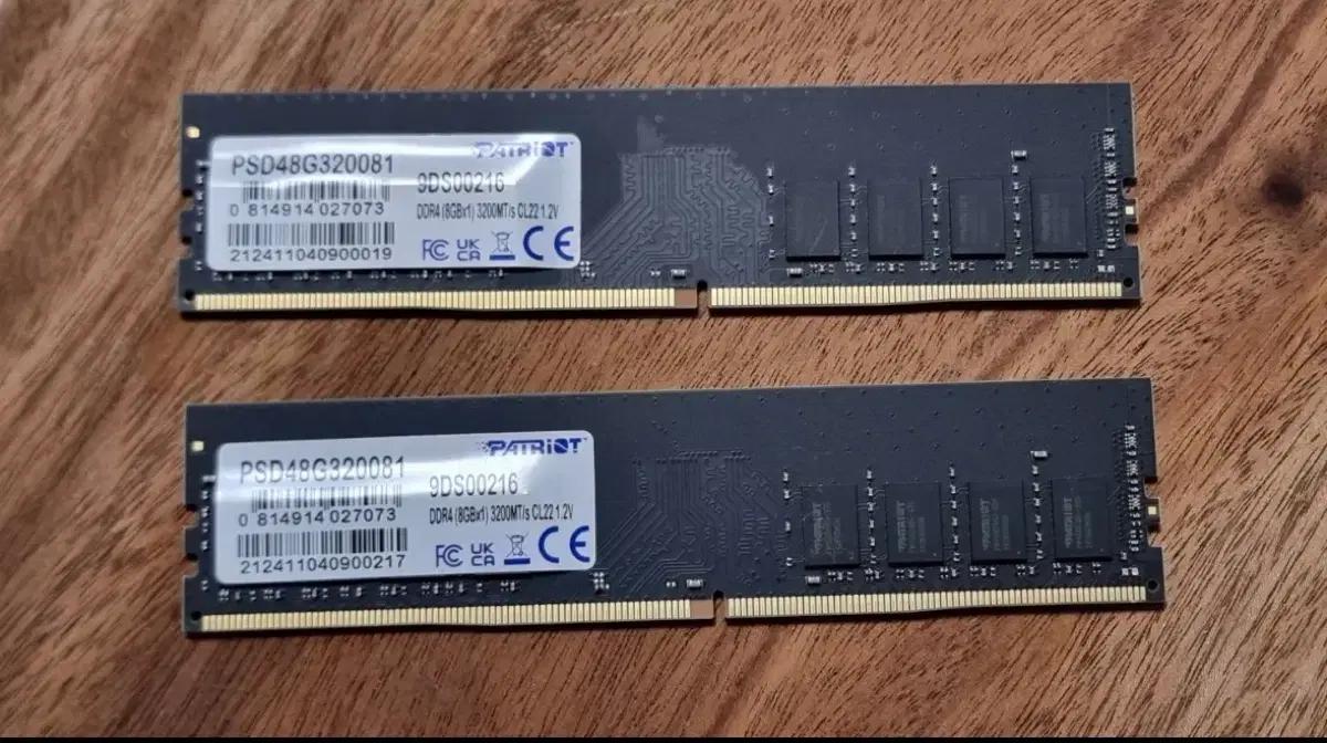 패트리어트 DDR4 8GB 3200MHz 램 2개