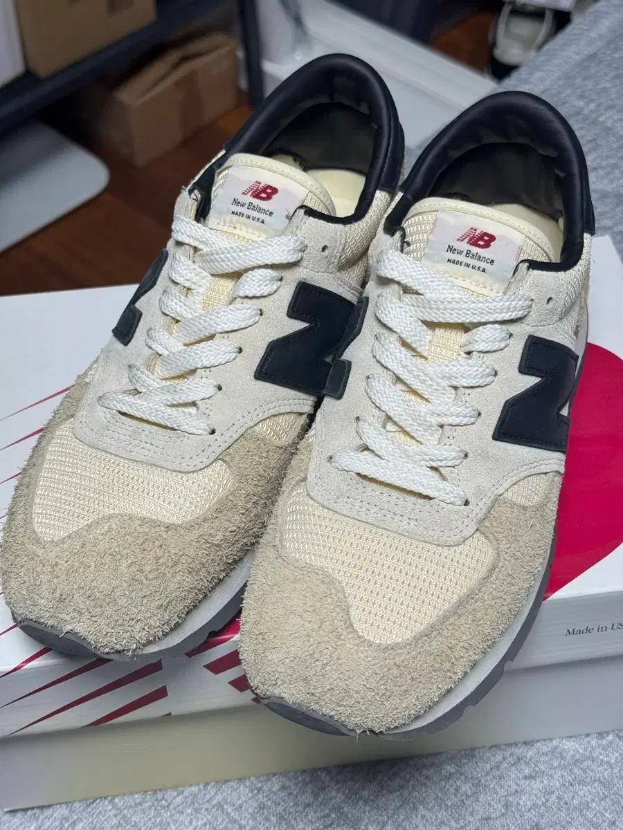 [260] 뉴발란스 990v1 메이드 인 USA 인센스 마카다미아 넛