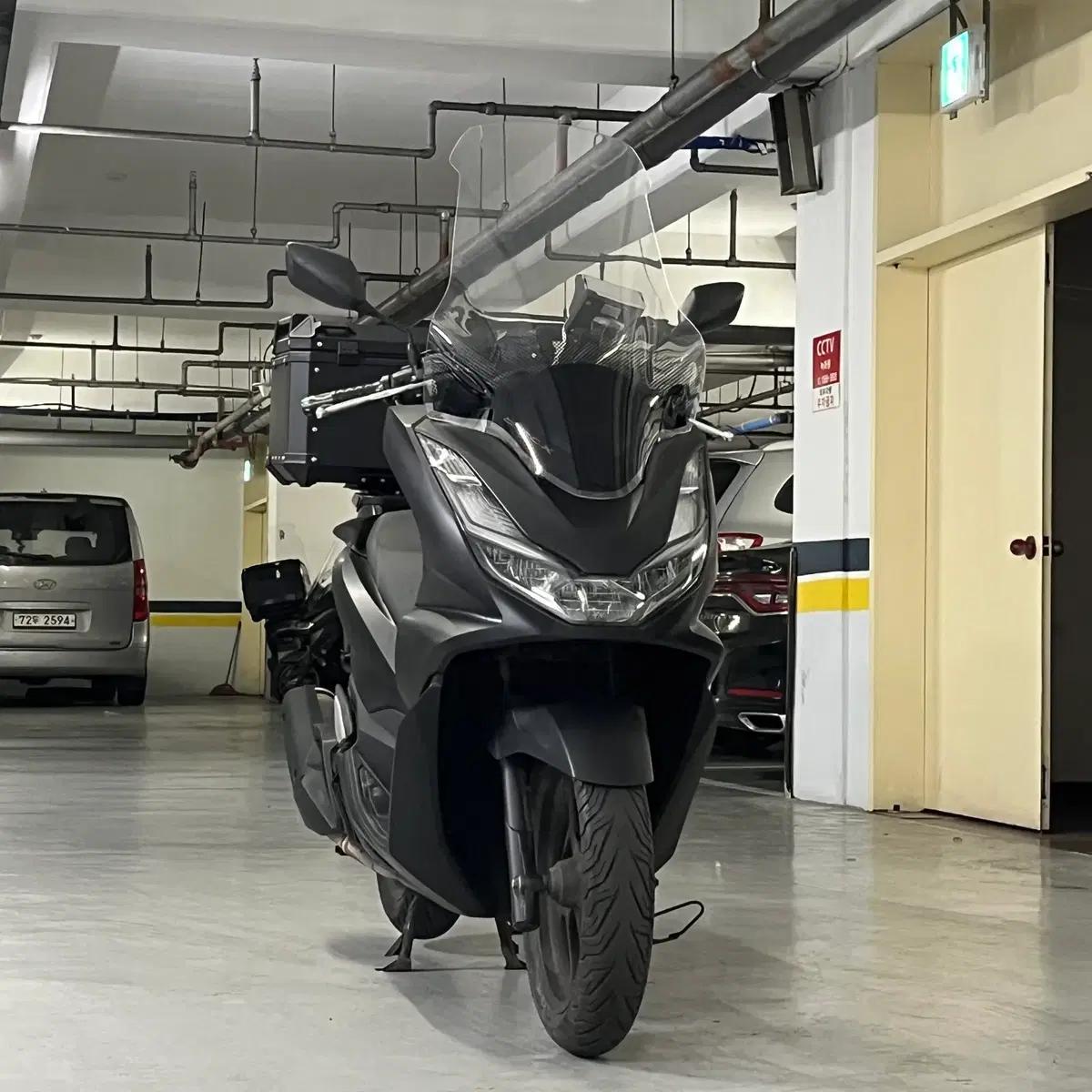 PCX125 혼다 ABS모델 21년식 깔끔한차량 220만원