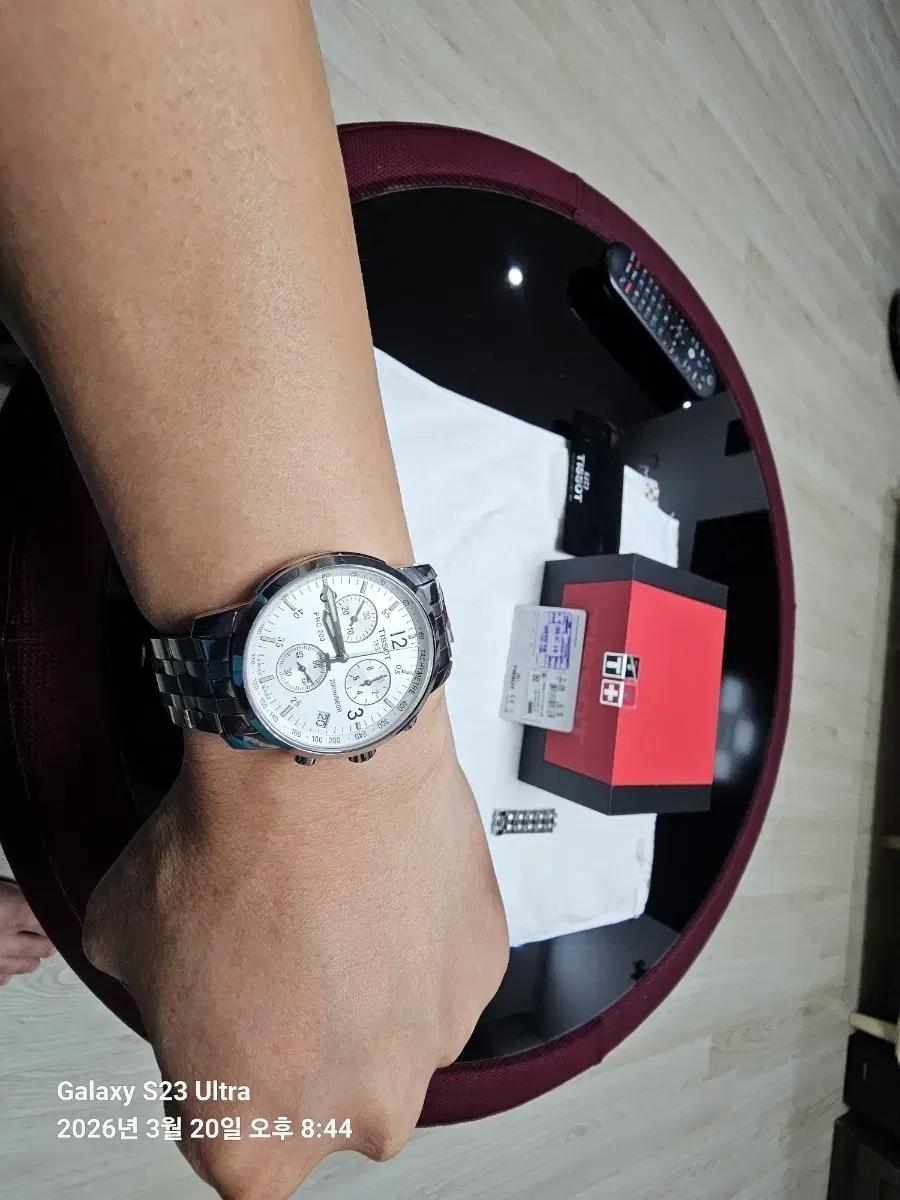 팍내림니다. D.C티쏘시계 Tissot PRC 200