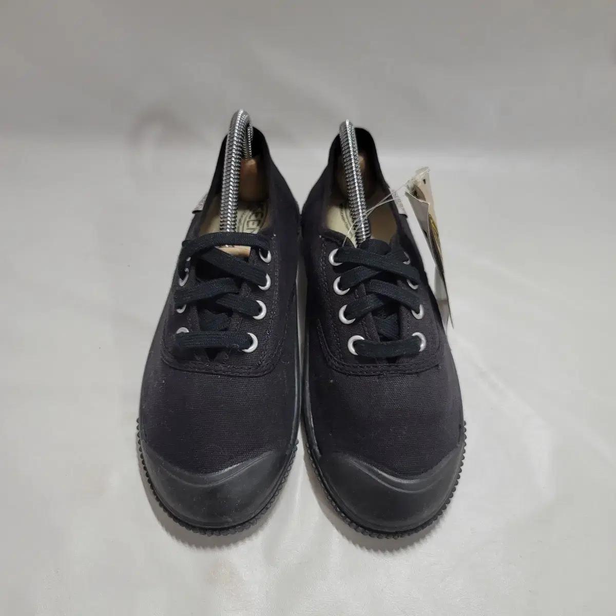 KEEN 킨 스니커즈/여성(230)/w2321