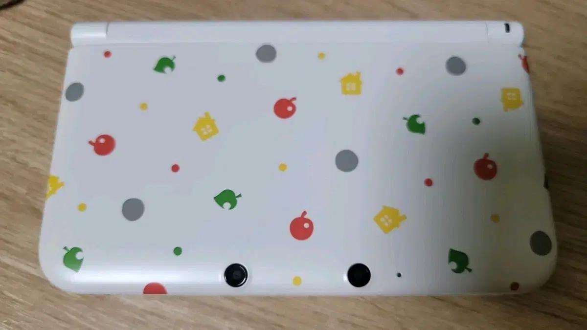 닌텐도 3DS XL 동물의 숲 에디션