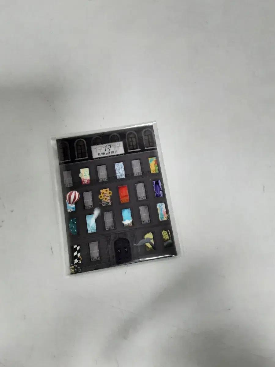 17 IS RIGHT HERE 키트