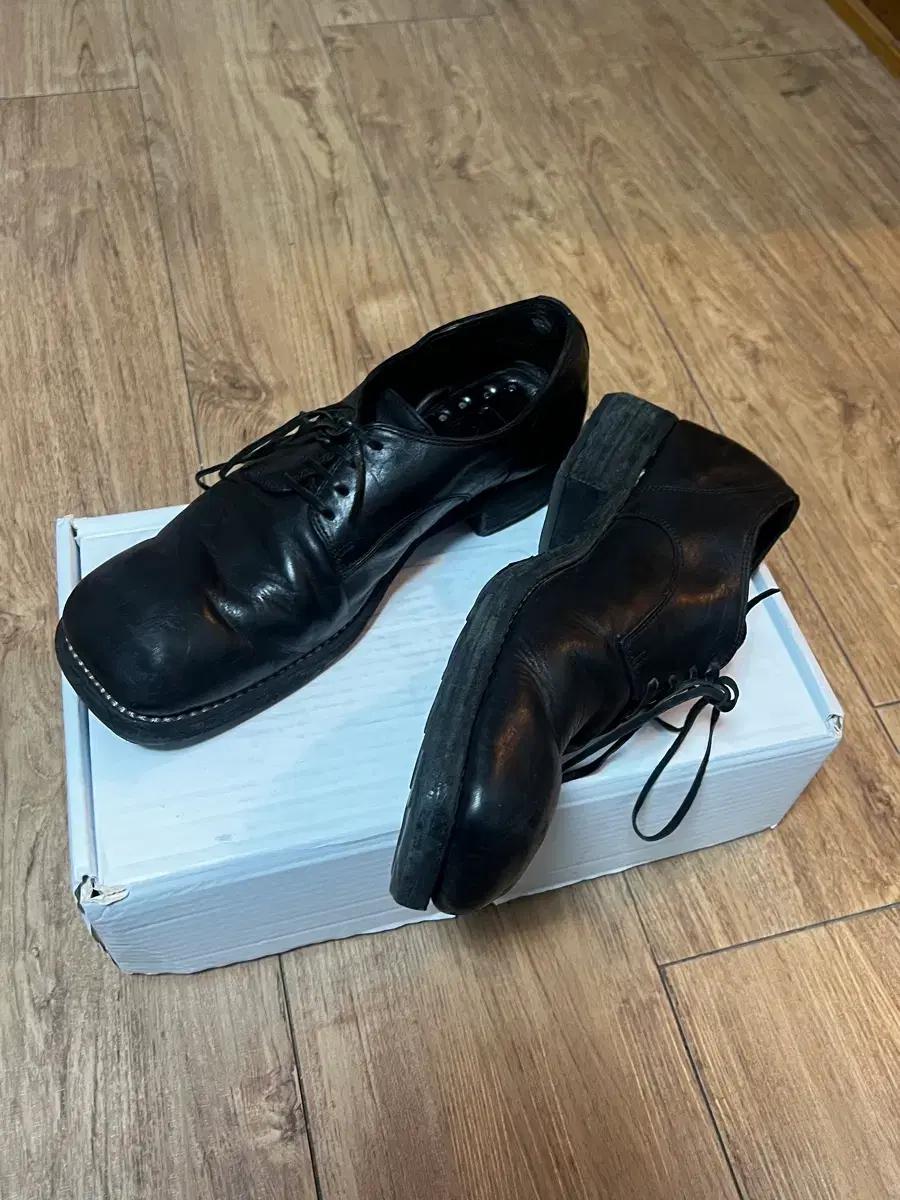 [275] guidi 79082 squre toe