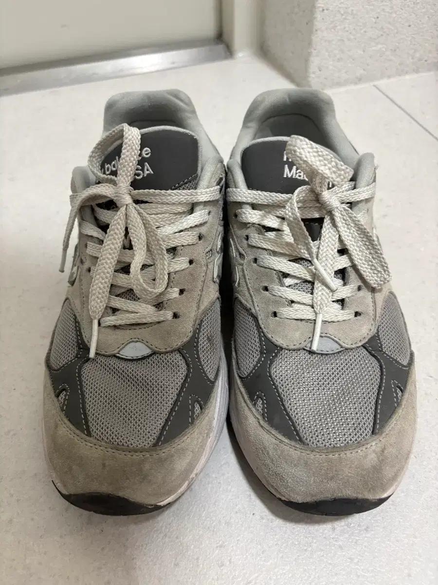 뉴발란스 993 회색