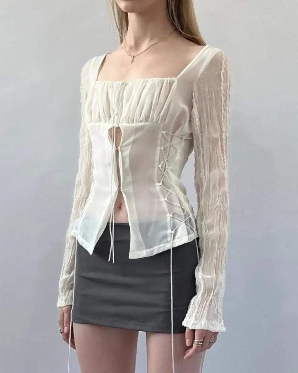 Bonnae Lace up chiffon blous