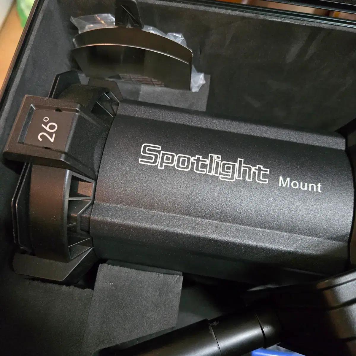 어퓨쳐 Spotlight Mount 26도 마운트 팝니다!