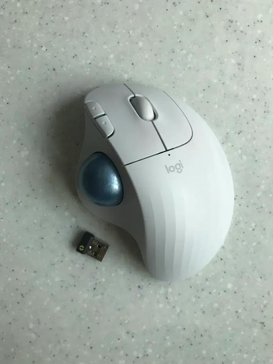 로지텍 ERGO M575s 트랙볼 무선 마우스 오프화이트