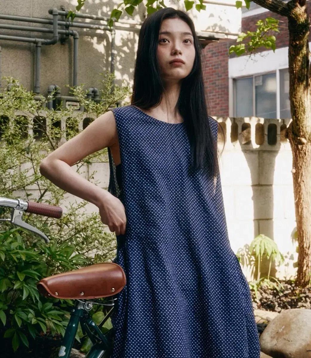 [프리터] Volume Pocket Tie Dress - Navy