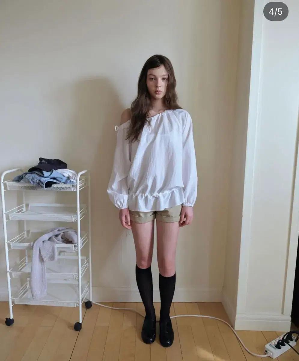 새상품)릴리코츠 Shure Blouse 슈어블라우스|시예 타낫 르플레이