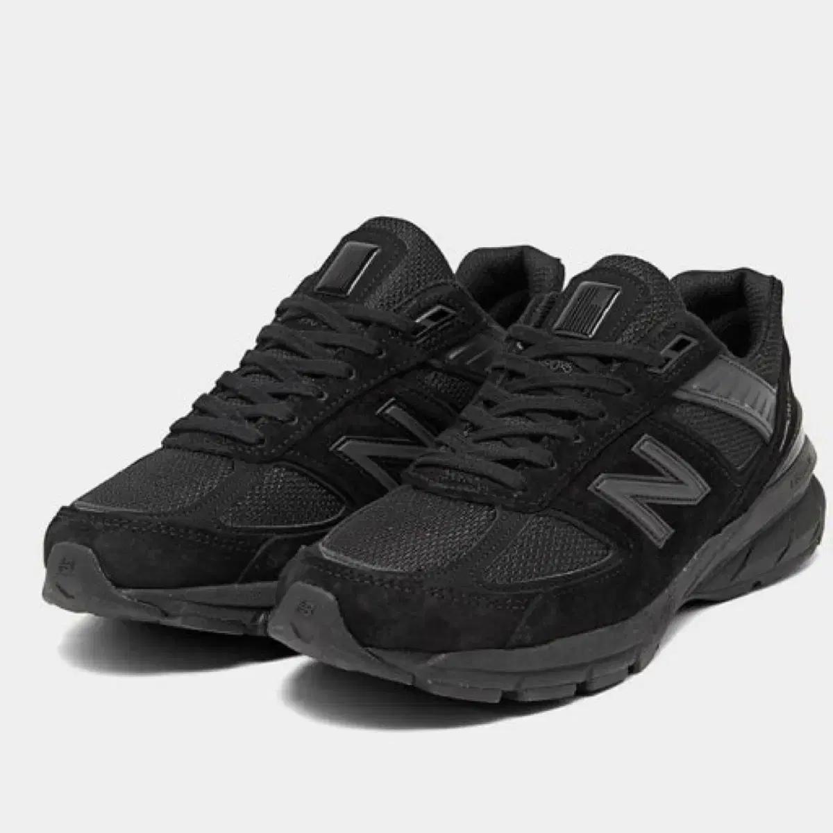[265] 뉴발란스990 v5 트리플블랙 made in USA