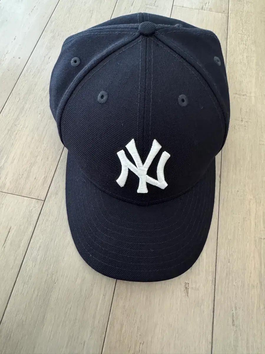 [8 63.5cm]kith & 뉴에라 뉴욕 양키스 59FIFTY 네이비
