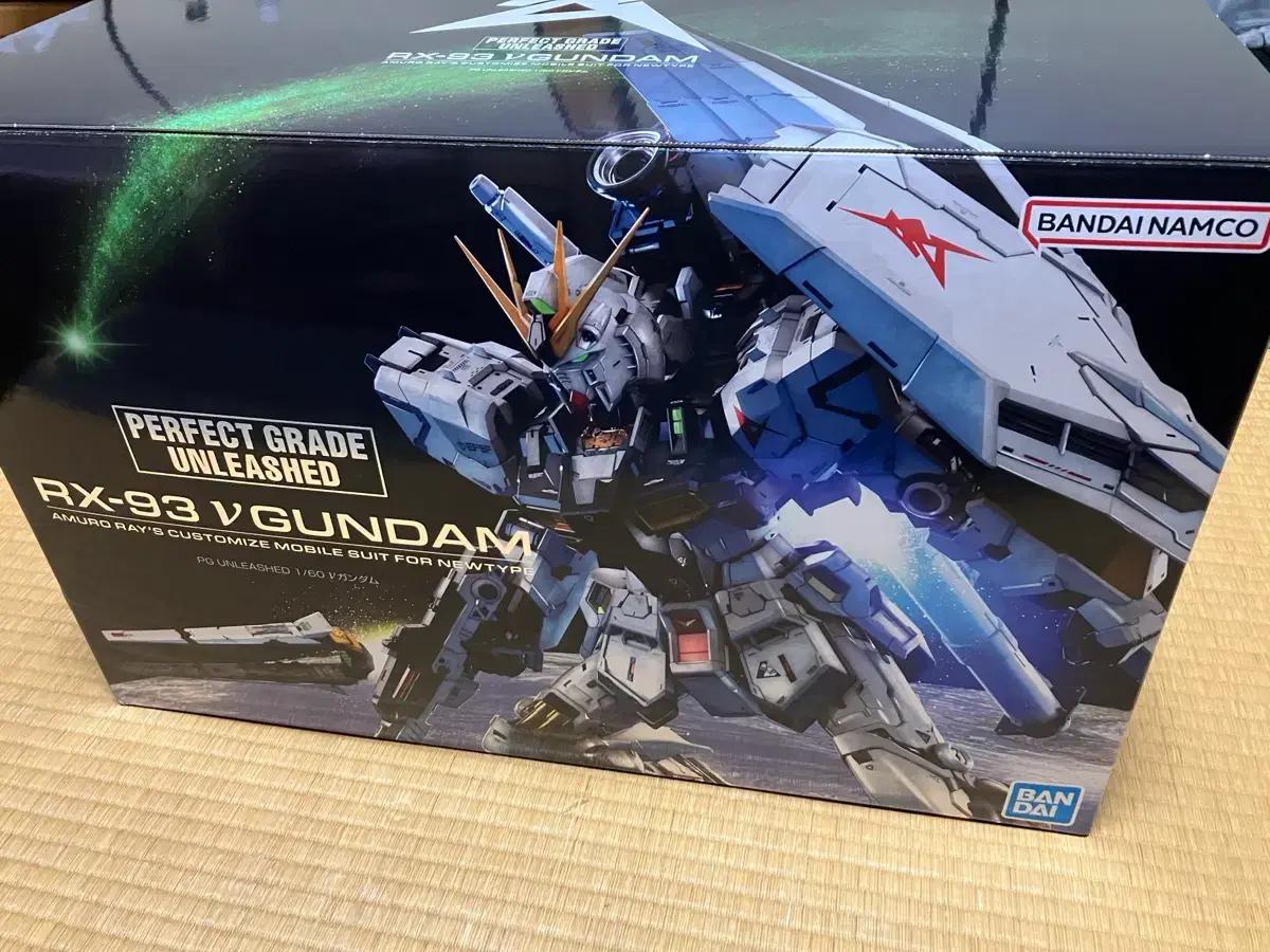 반다이 PG UNLEASHED RX-93 뉴건담