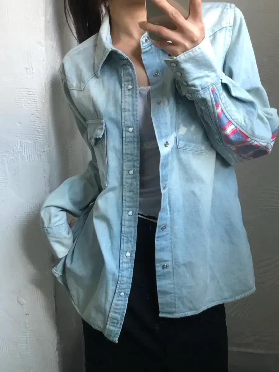 Visvim 비즈빔 패치워크 데님 셔츠