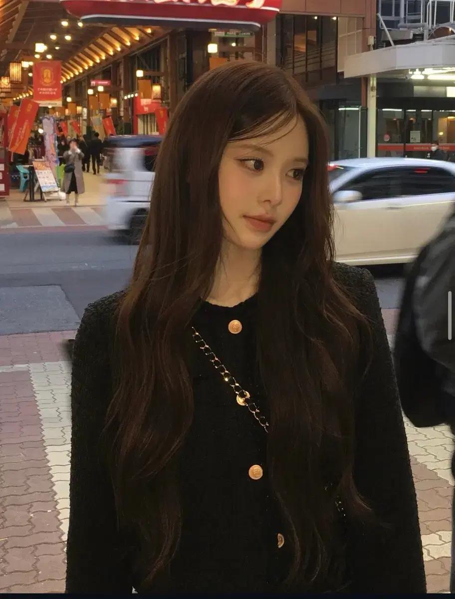 제너럴아이디어 크롭 트위드 자켓 블랙m