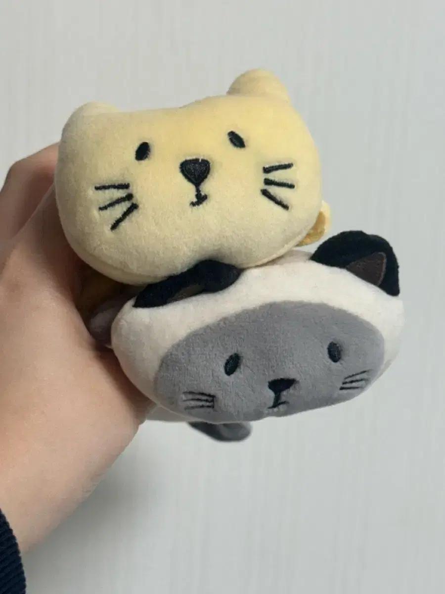 다이소 고양이 손목쿠션