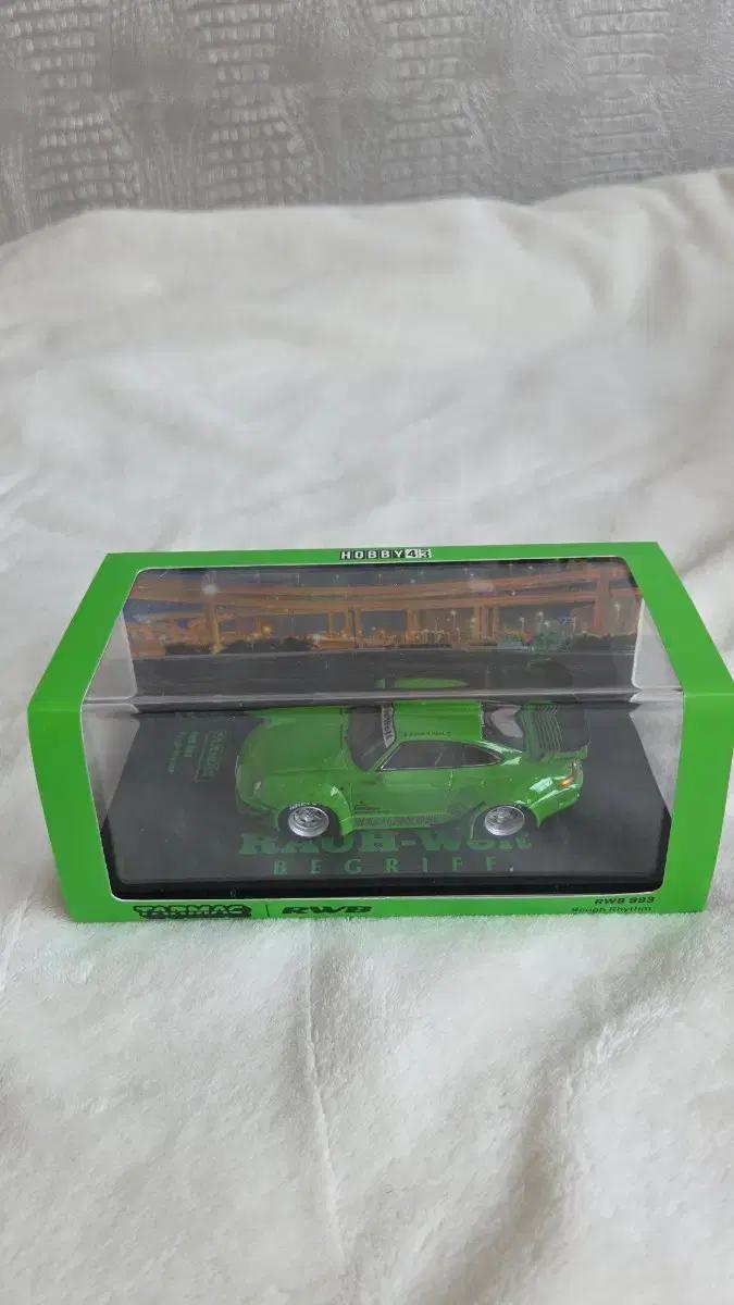 타막 RWB 993 Rough Rhythm 그린 1/43 한정판