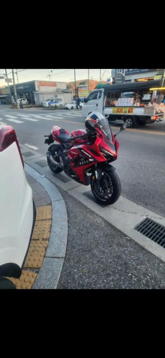 Cbr650r