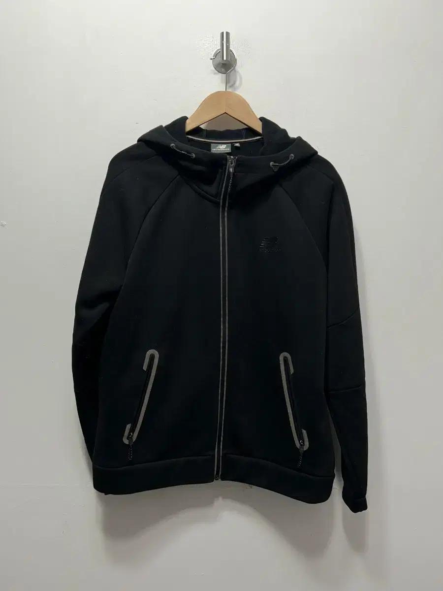 뉴발란스 블랙 후드집업 XL